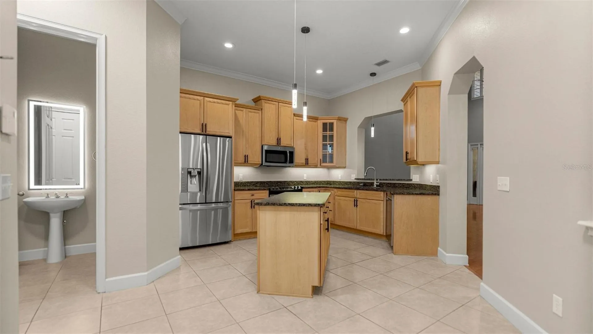 1852 NW 34th Street Gainesville FL 32605