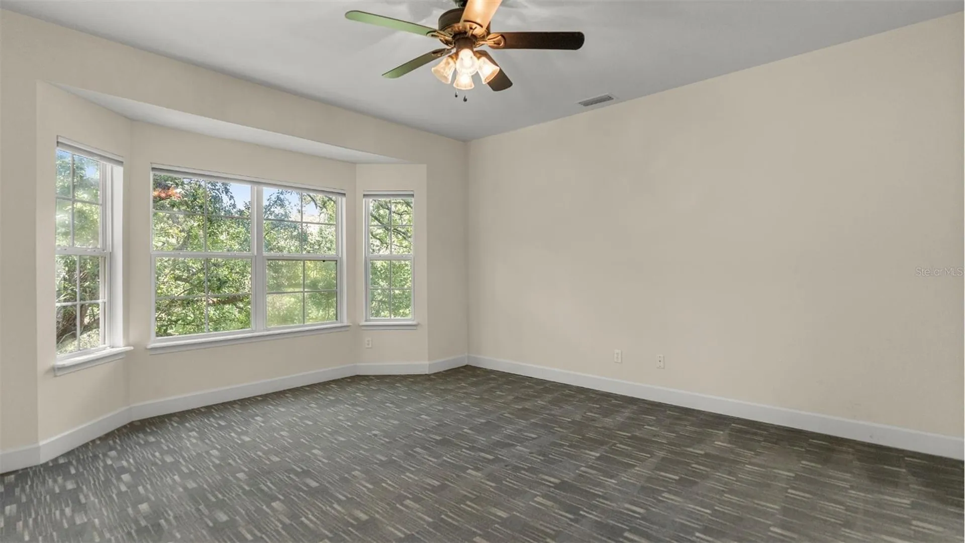 1852 NW 34th Street Gainesville FL 32605