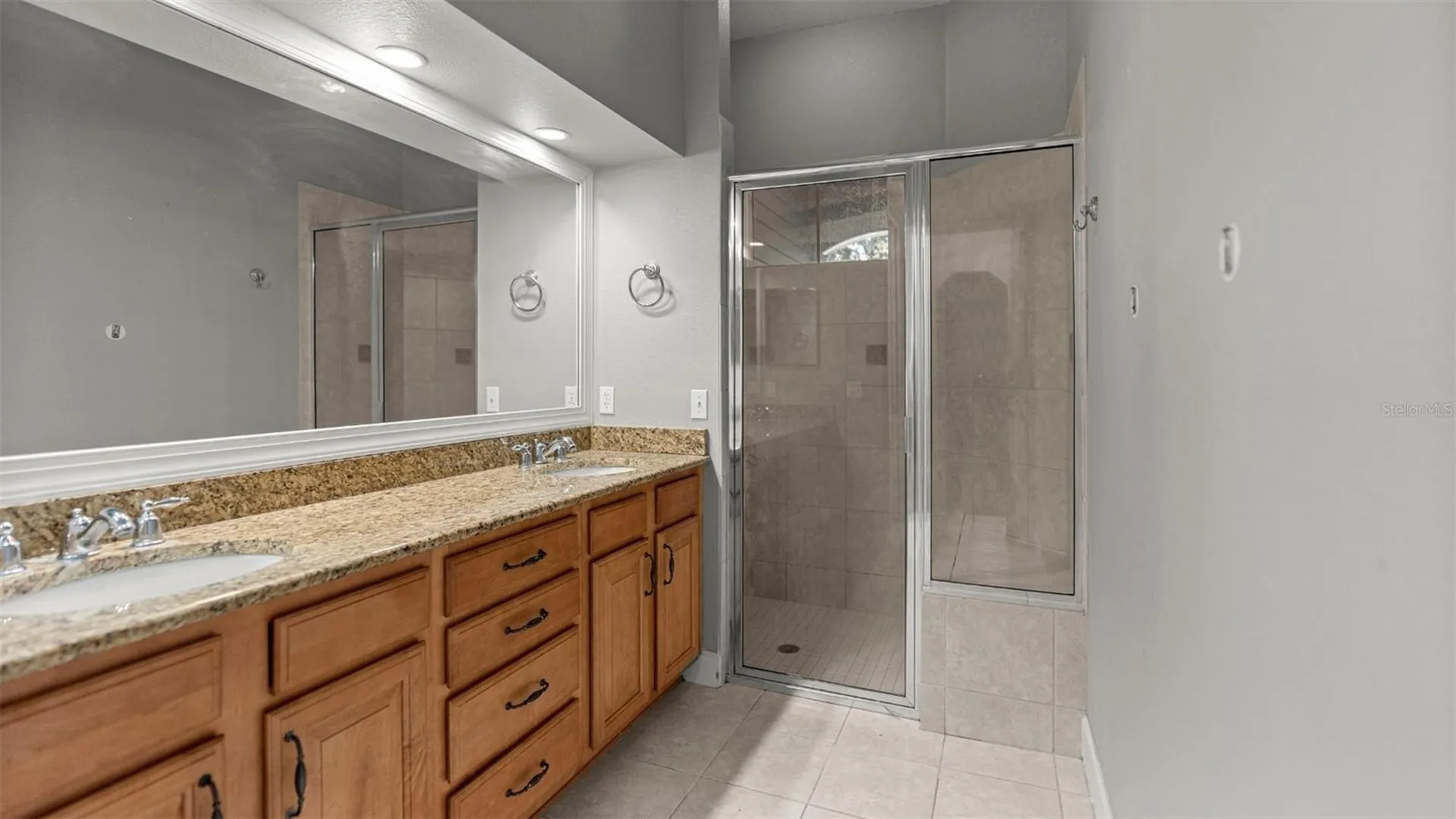 1852 NW 34th Street Gainesville FL 32605