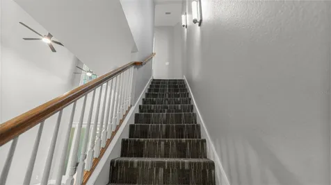 1852 NW 34th Street Gainesville FL 32605