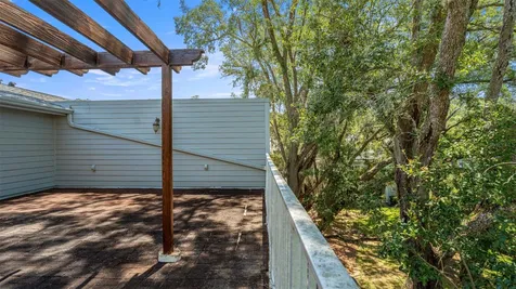 1852 NW 34th Street Gainesville FL 32605