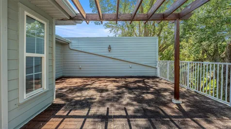 1852 NW 34th Street Gainesville FL 32605