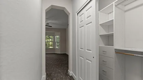 1852 NW 34th Street Gainesville FL 32605