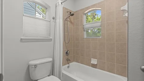 1852 NW 34th Street Gainesville FL 32605