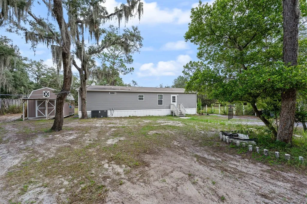 8170 Dogyard Road Lake Wales FL 33898