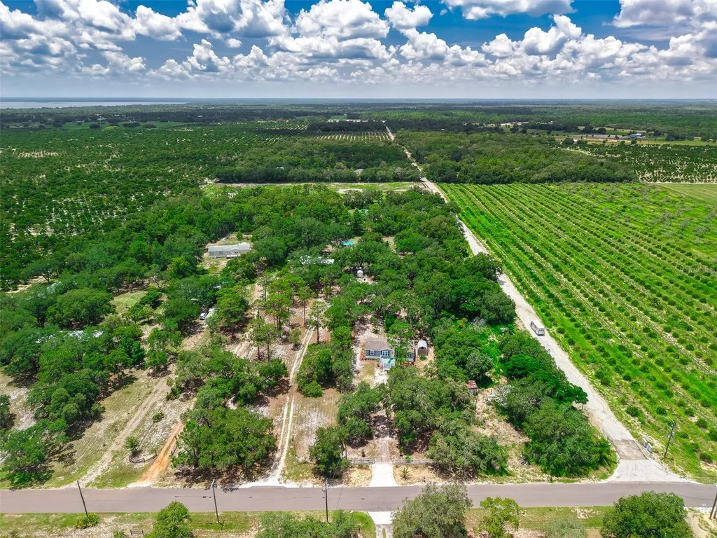 8170 Dogyard Road Lake Wales FL 33898