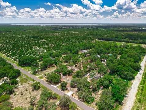 8170 Dogyard Road Lake Wales FL 33898