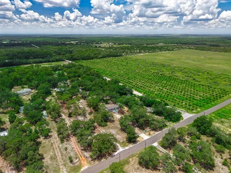 8170 Dogyard Road Lake Wales FL 33898