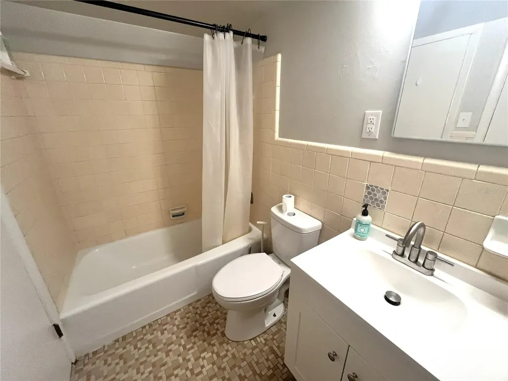 501 NW 15th Avenue Gainesville FL 32601