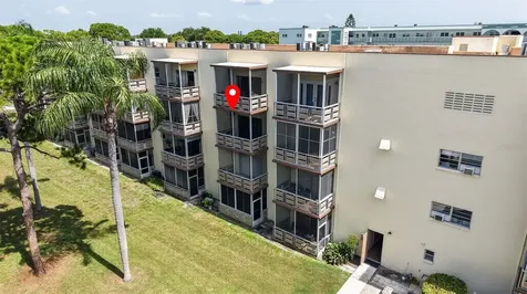 5705 80th Street N St Petersburg FL 33709