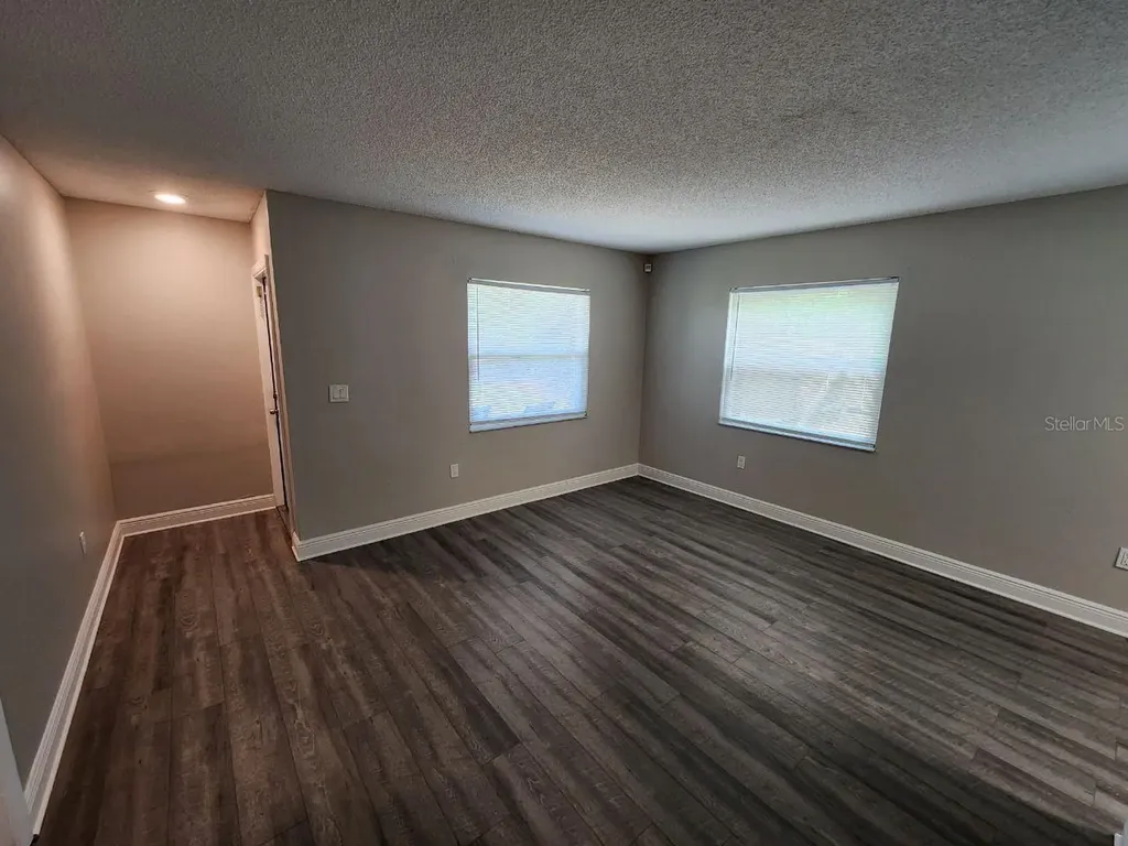 1209 62nd Avenue E Bradenton FL 34203