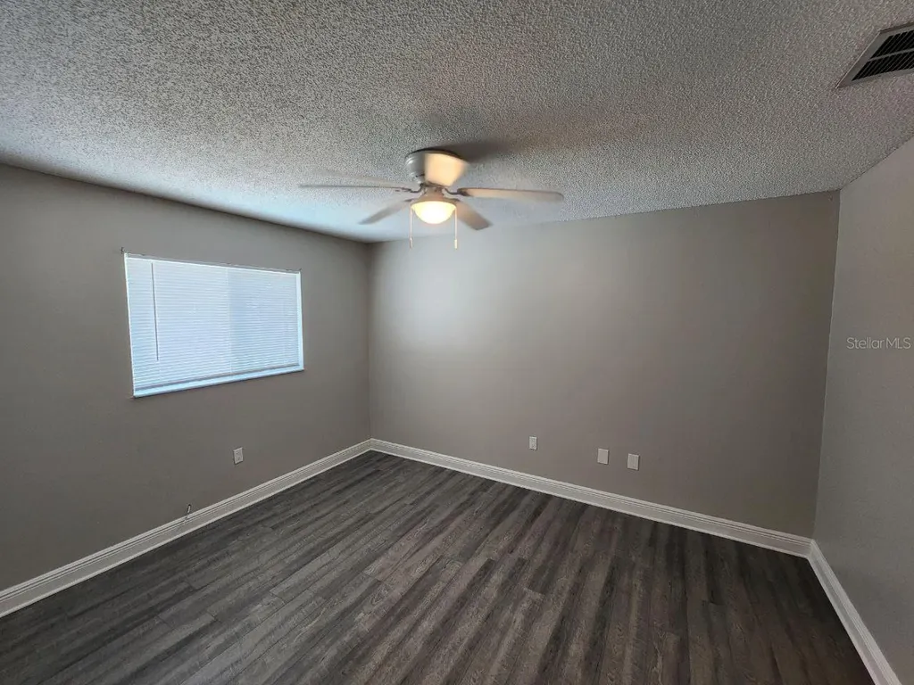 1209 62nd Avenue E Bradenton FL 34203