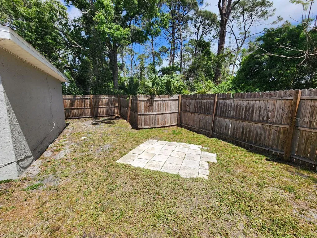 1209 62nd Avenue E Bradenton FL 34203