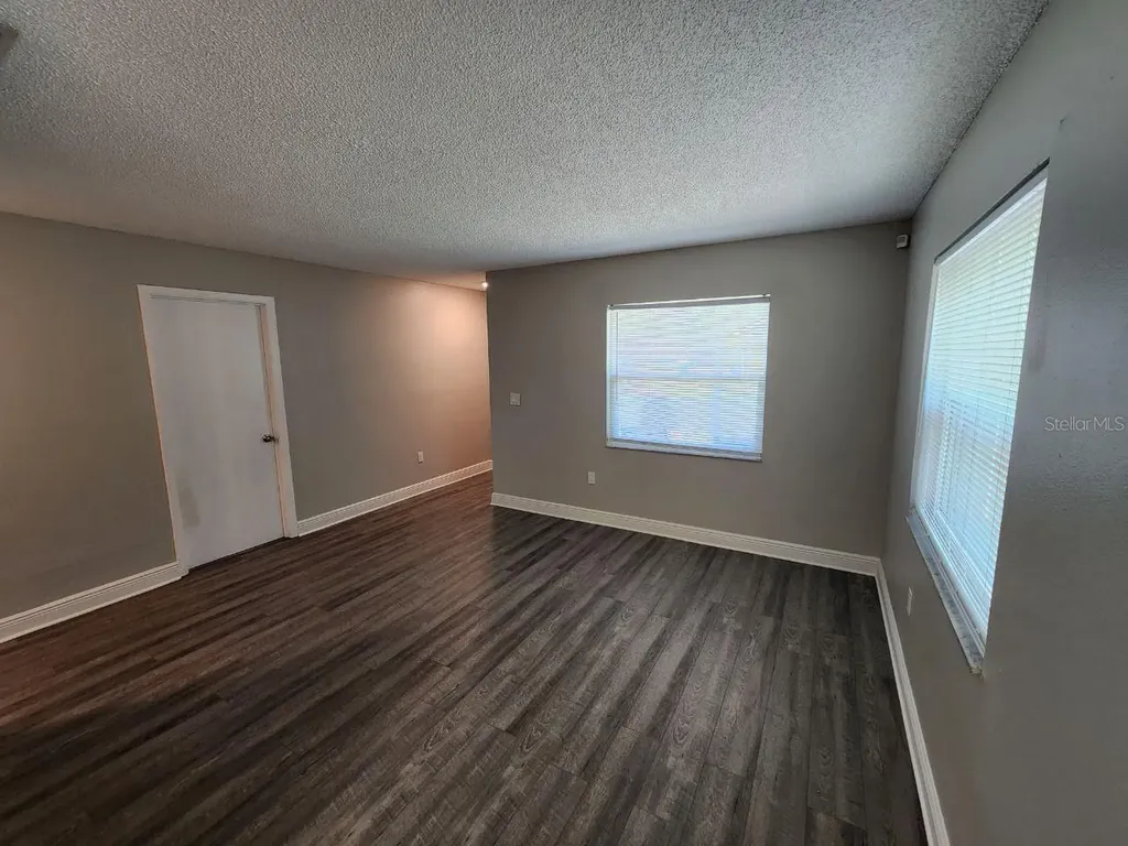 1209 62nd Avenue E Bradenton FL 34203