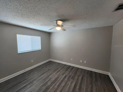 1209 62nd Avenue E Bradenton FL 34203