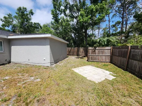 1209 62nd Avenue E Bradenton FL 34203