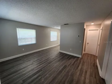 1209 62nd Avenue E Bradenton FL 34203