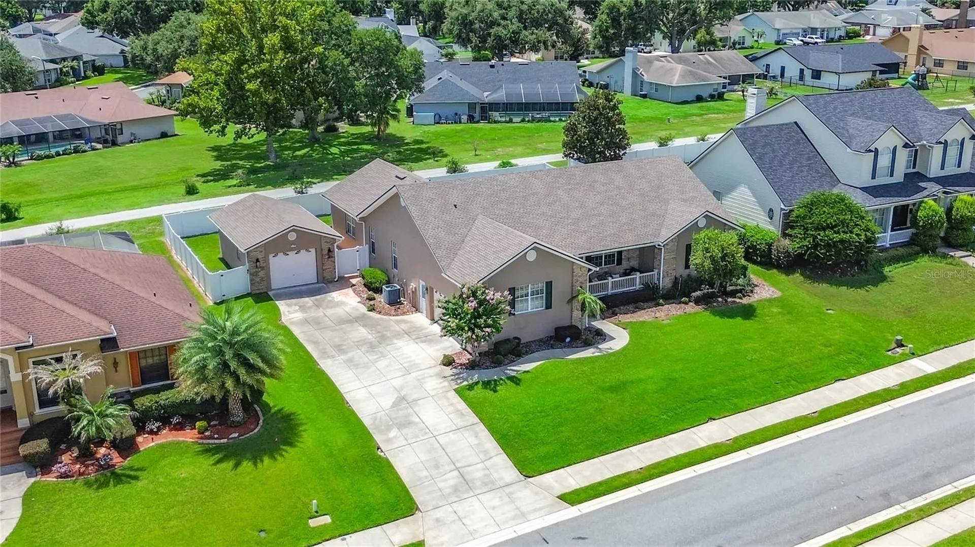 1953 Viewpoint Landings Road Lakeland FL 33810