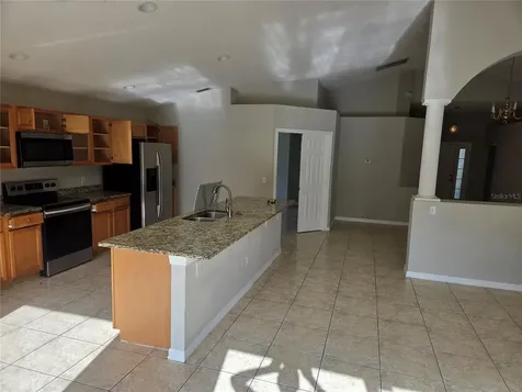 725 Robin Court Kissimmee FL 34759