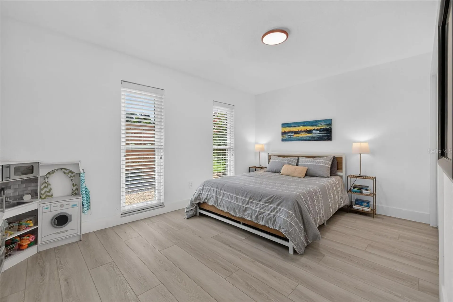7566 20th Street N St Petersburg FL 33702