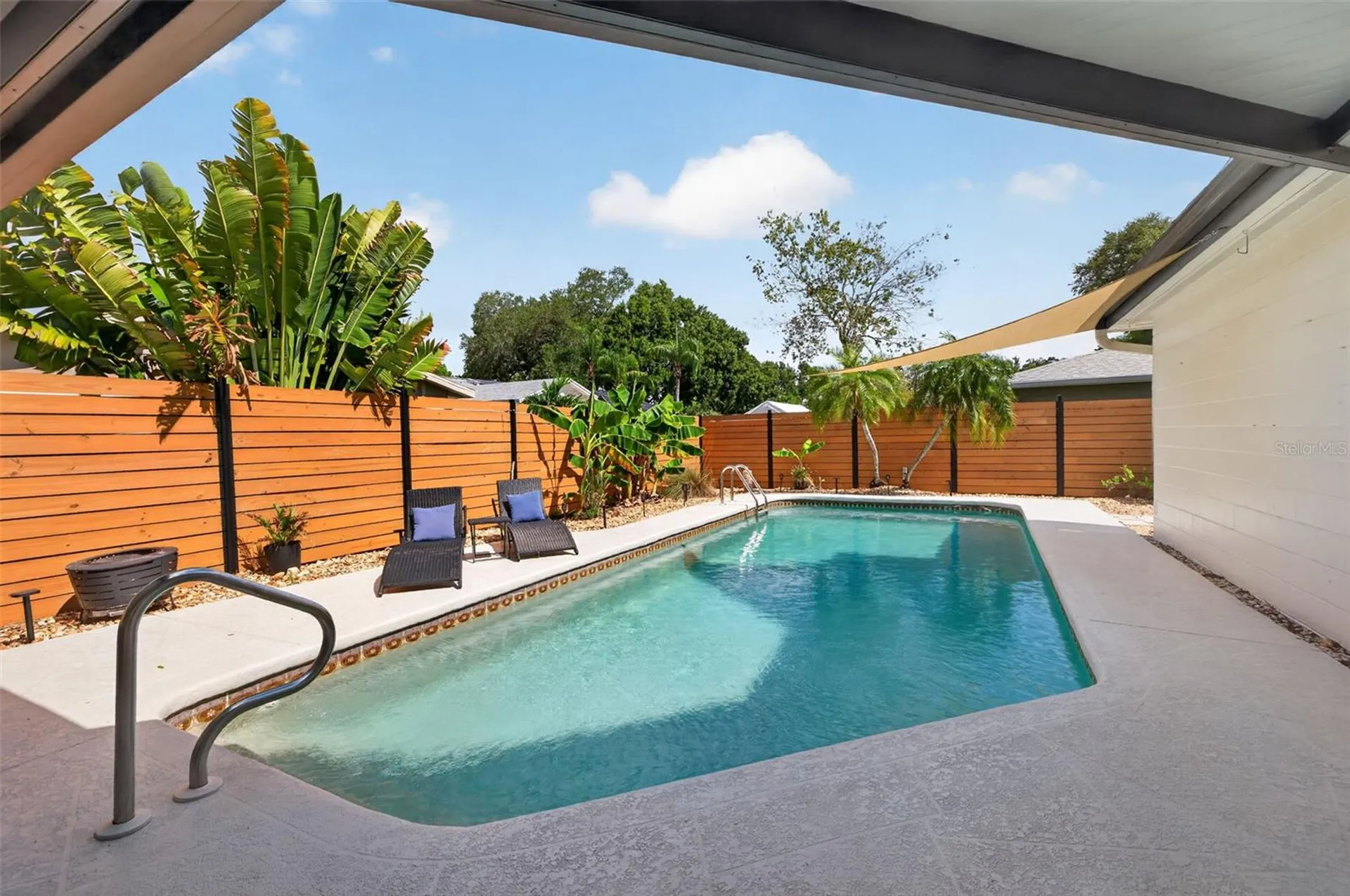 7566 20th Street N St Petersburg FL 33702