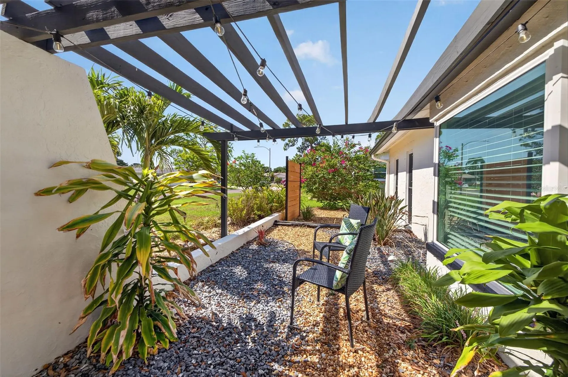7566 20th Street N St Petersburg FL 33702