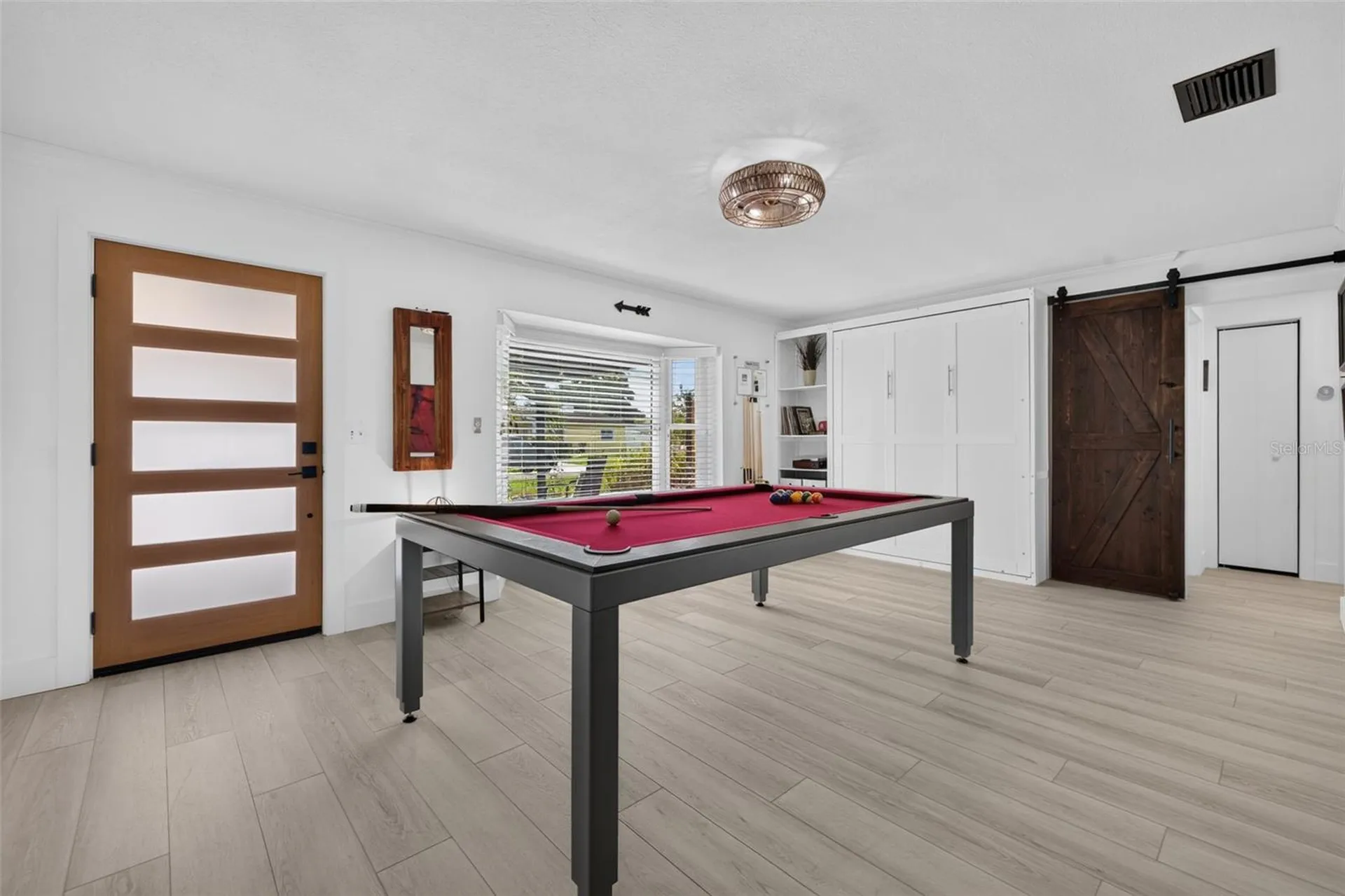 7566 20th Street N St Petersburg FL 33702