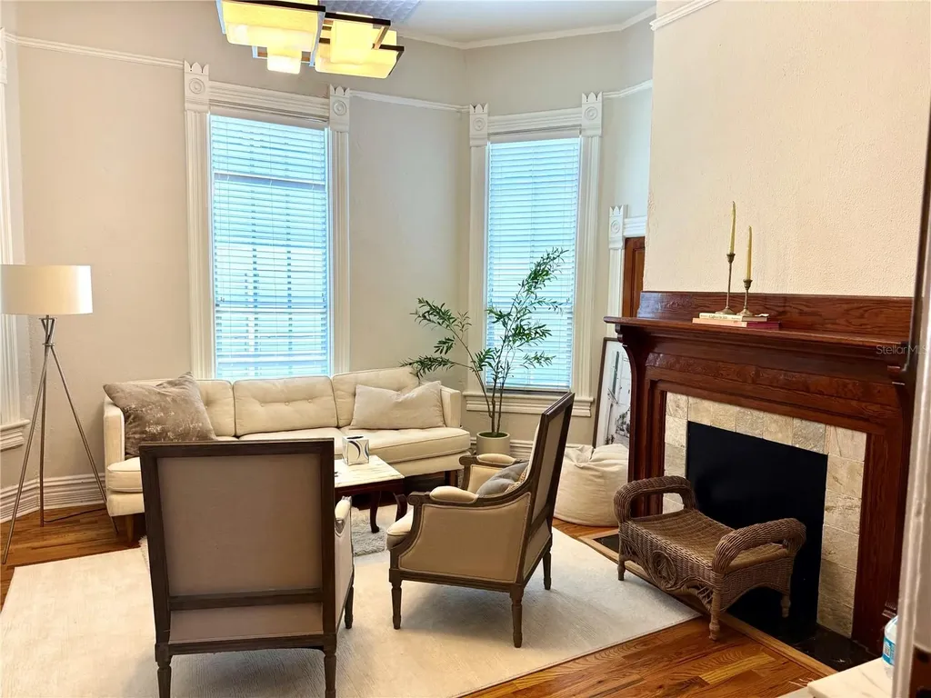 311 S Brevard Avenue Tampa FL 33606