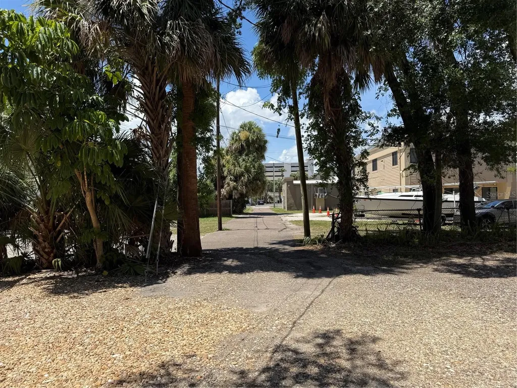 311 S Brevard Avenue Tampa FL 33606