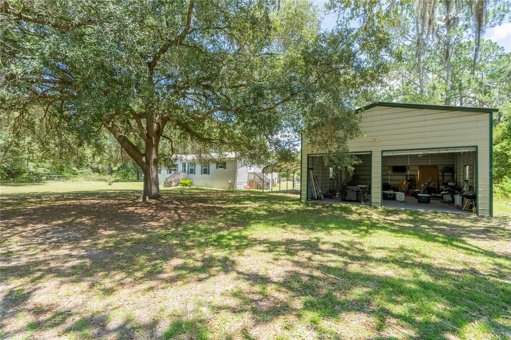 7392 NE 192nd Place Citra FL 32113