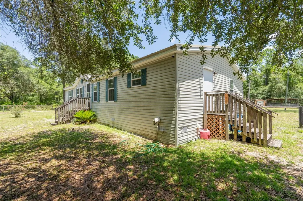 7392 NE 192nd Place Citra FL 32113