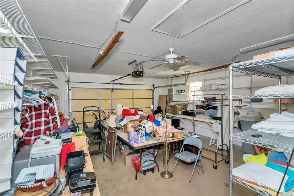 16365 SE 17th Street Ocklawaha FL 32179
