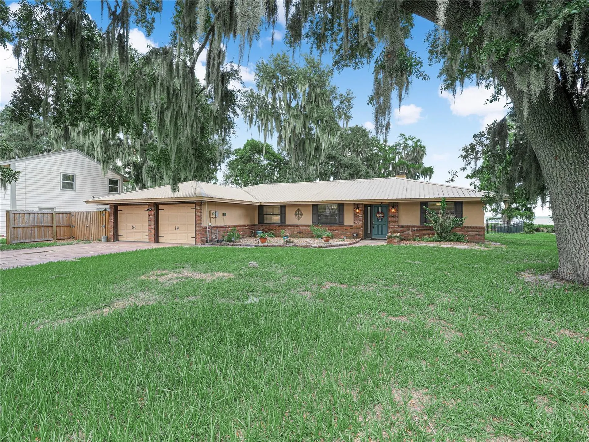 3038 Shady Wood Lane Lake Wales FL 33898