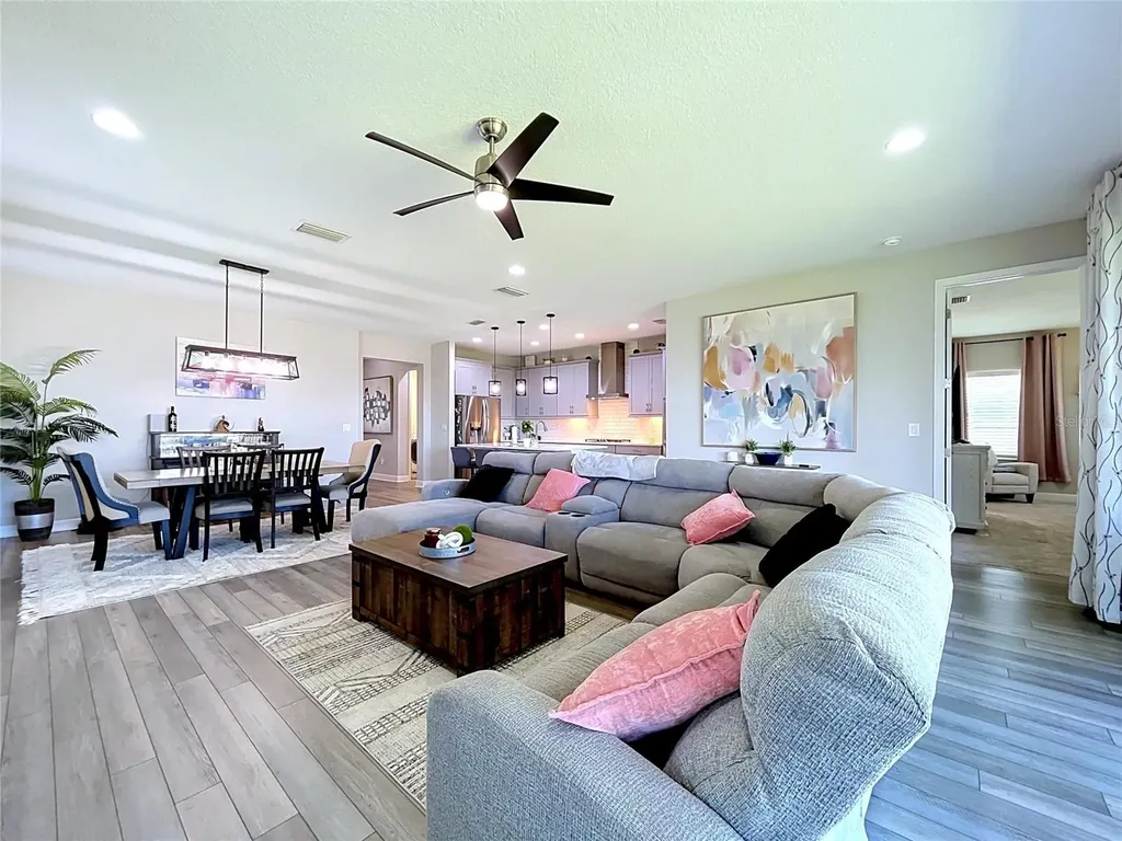 6290 Roadstead Court Apollo Beach FL 33572