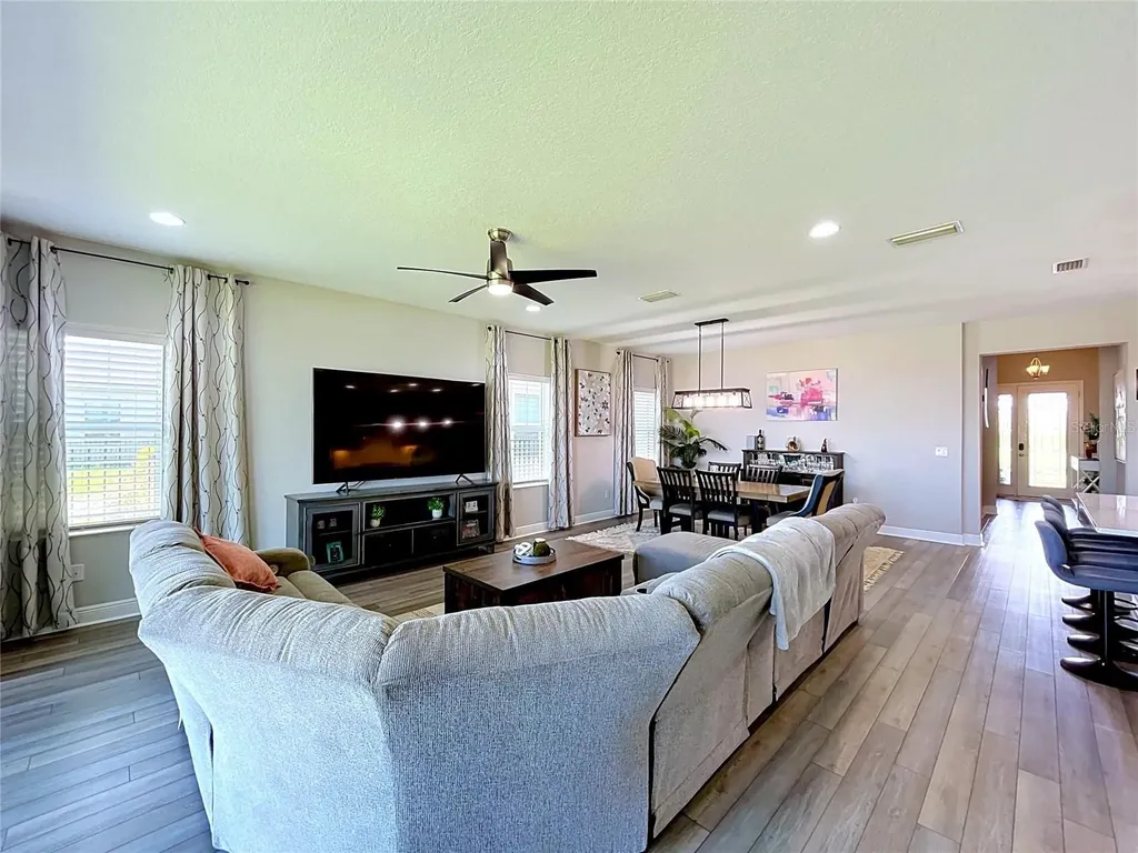 6290 Roadstead Court Apollo Beach FL 33572