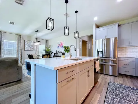 6290 Roadstead Court Apollo Beach FL 33572