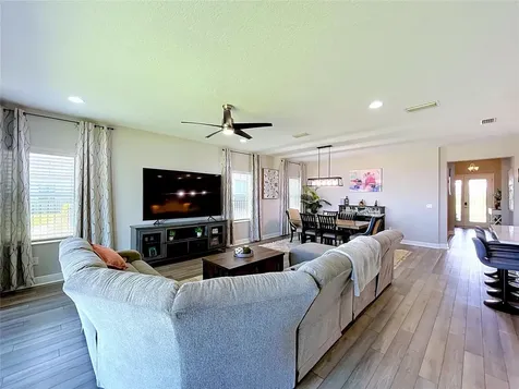 6290 Roadstead Court Apollo Beach FL 33572