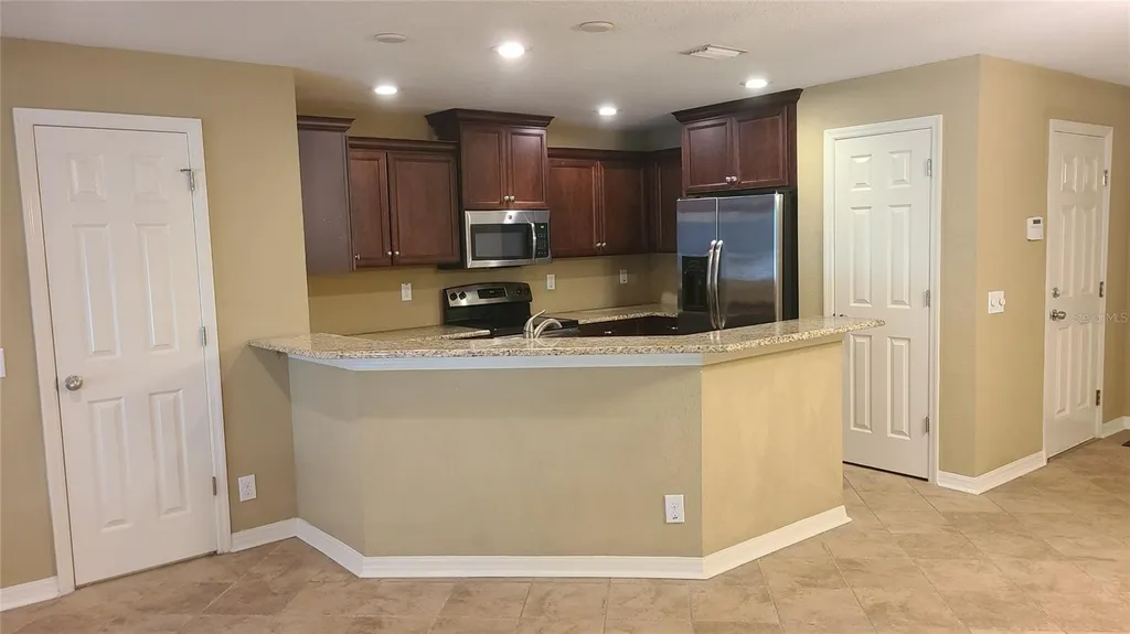 2914 Royal Tuscan Lane Valrico FL 33594