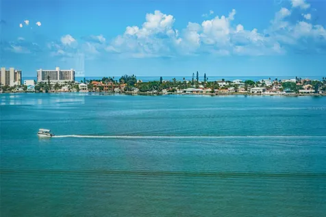 4750 Cove Circle St Petersburg FL 33708