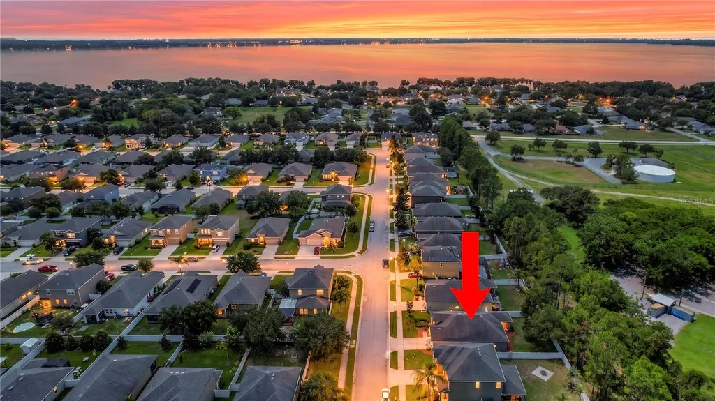 2580 Plumadore Drive Grand Island FL 32735