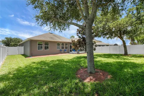 2580 Plumadore Drive Grand Island FL 32735