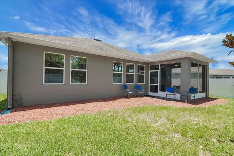 2580 Plumadore Drive Grand Island FL 32735