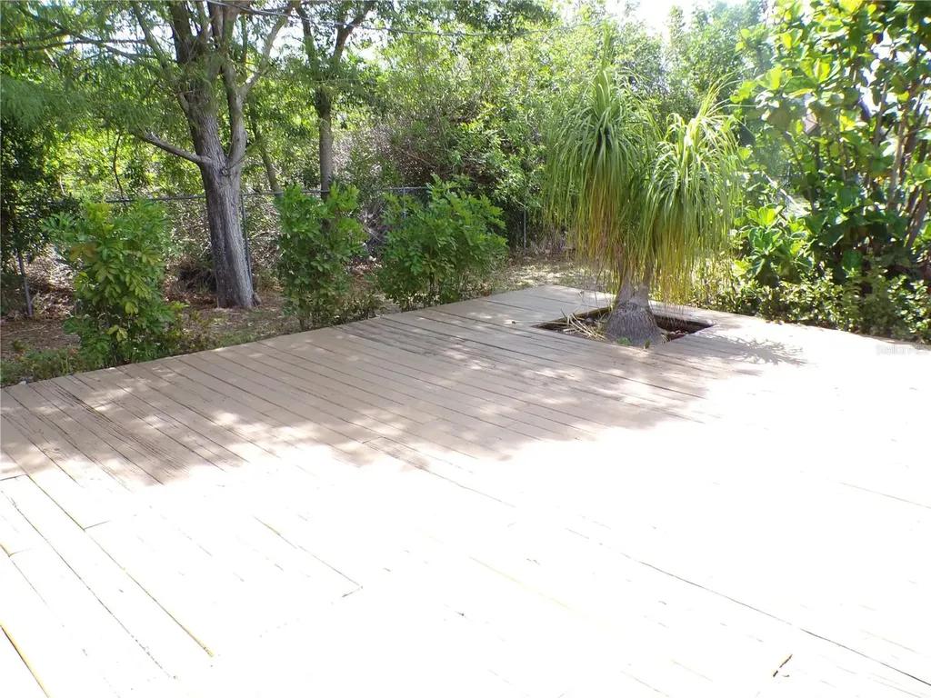 10104 Willmington Boulevard Englewood FL 34224