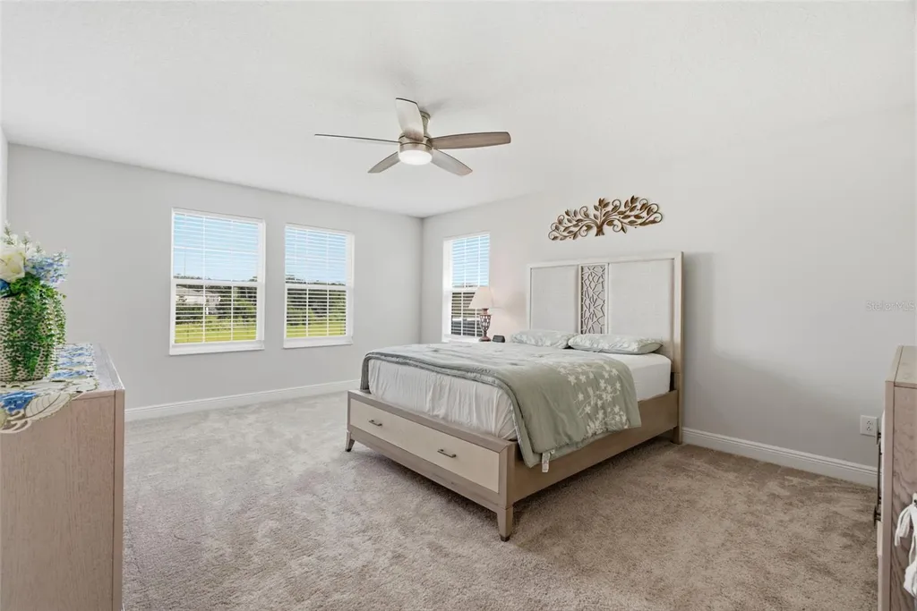 12970 Steed Trace Loop Lithia FL 33547