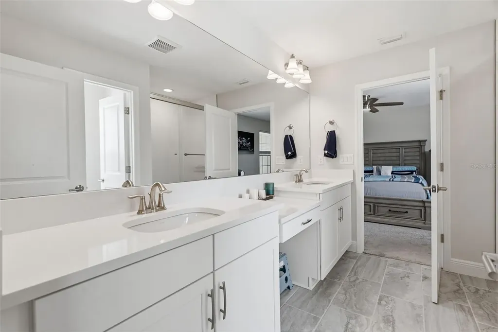 12970 Steed Trace Loop Lithia FL 33547