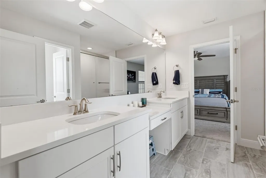 12970 Steed Trace Loop Lithia FL 33547