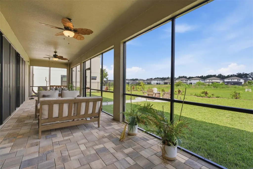 12970 Steed Trace Loop Lithia FL 33547