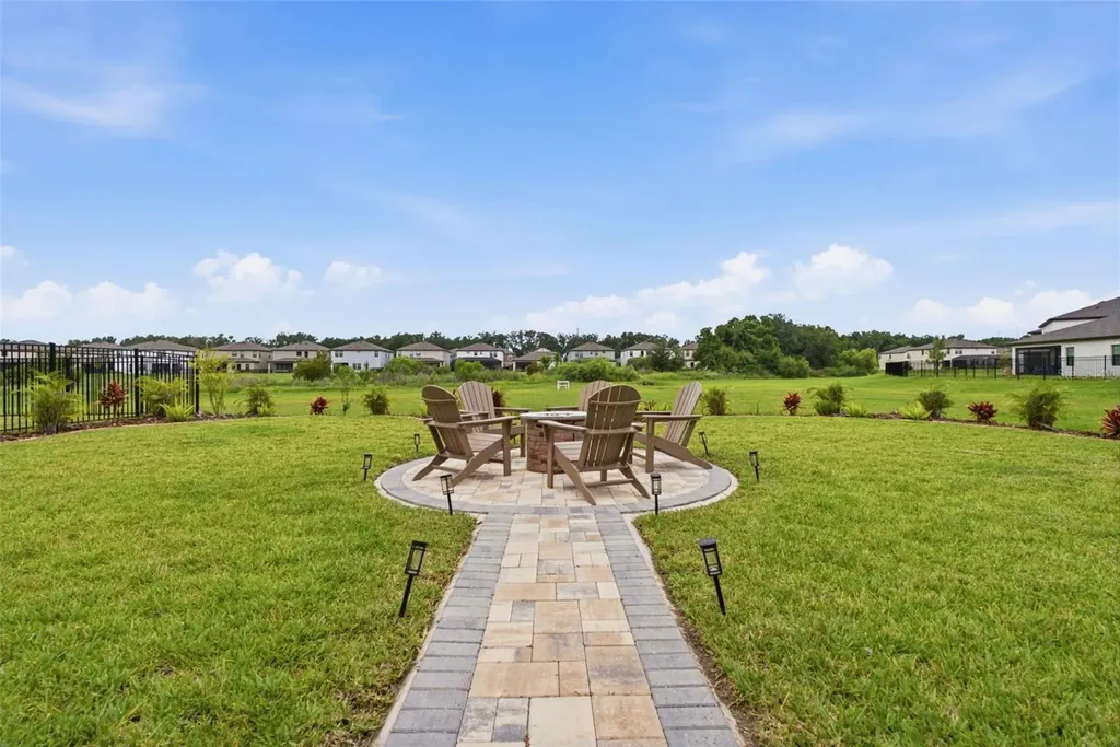 12970 Steed Trace Loop Lithia FL 33547