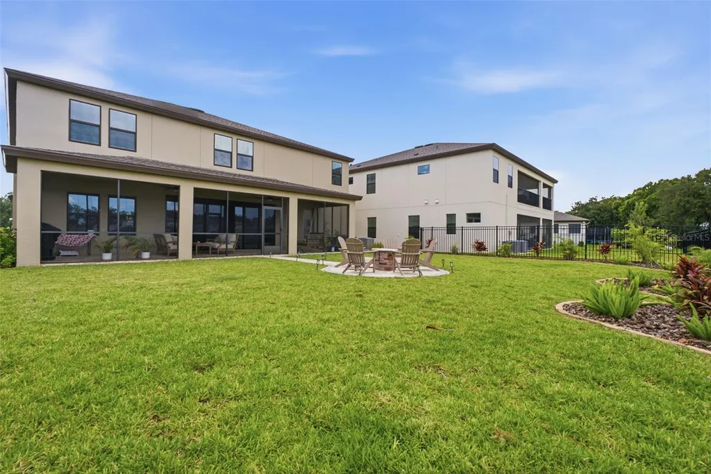 12970 Steed Trace Loop Lithia FL 33547