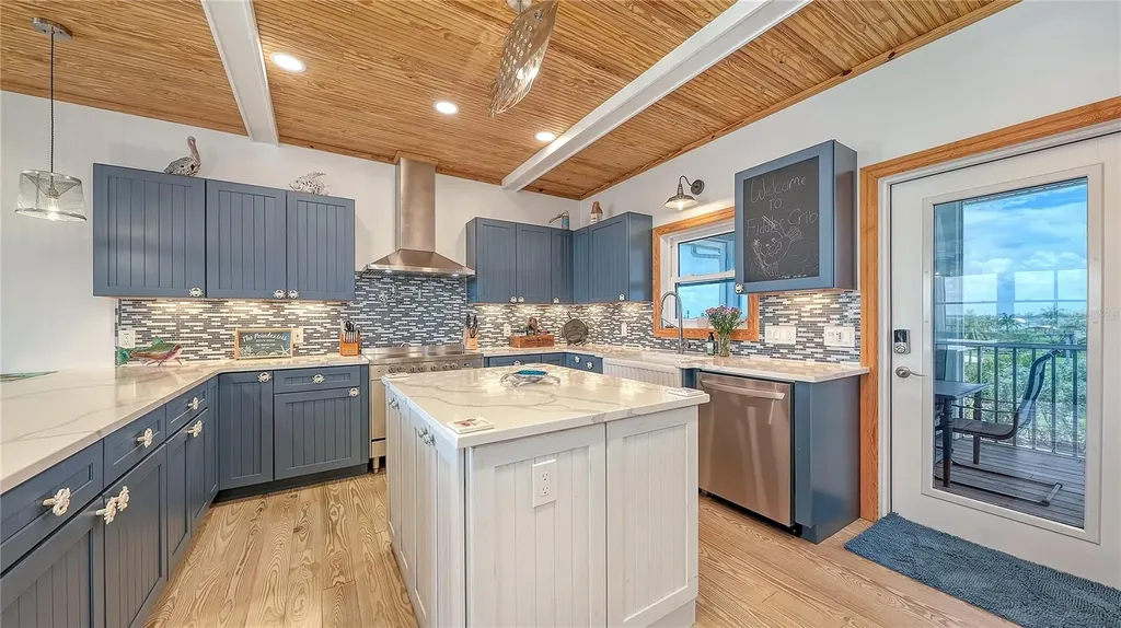 180 Horseshoe Loop Road Terra Ceia FL 34250